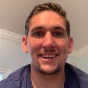 Meet your Posher, Casey